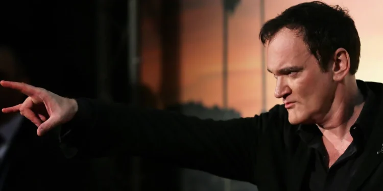 Zoom sur l&rsquo;univers cinématographique de Quentin Tarantino : guide complet des films du maître du cinéma moderne
