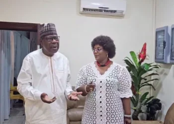 Rencontre discrète entre Célestine Zanou et Boni Yayi : une manœuvre politique en gestation ?