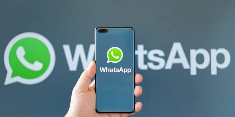 WhatsApp intègre des résumés automatisés par intelligence artificielle !
