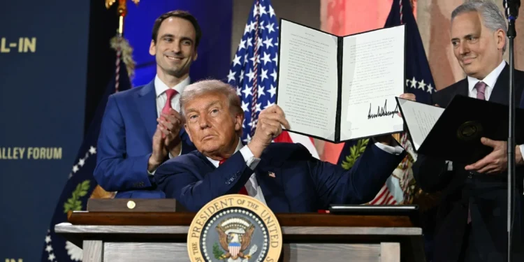 L&rsquo;ordre exécutif de Trump contre « l&rsquo;IA woke » pourrait redéfinir l&rsquo;entraînement des modèles américains