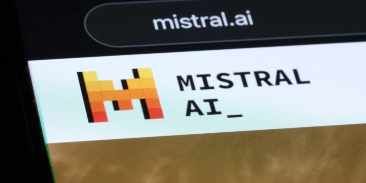 Mistral lance Voxtral, son premier modèle d&rsquo;IA audio open source