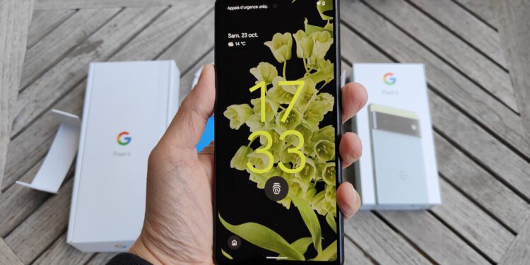 Google repense enfin les économiseurs d&rsquo;écran Android avec des fonctionnalités adaptées à la recharge sans fil