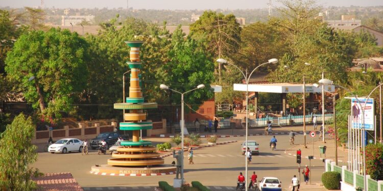 Burkina Faso : lourdes peines pour les auteurs des attaques de 2018 contre l’ambassade de France