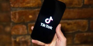 TikTok lance une fonctionnalité pour connecter les étudiants universitaires entre eux