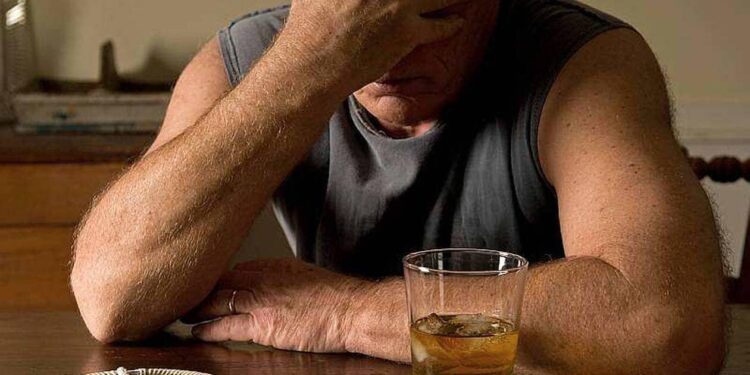 Découverte d&rsquo;un mécanisme destructeur : comment l&rsquo;alcool favorise l&rsquo;invasion bactérienne du foie