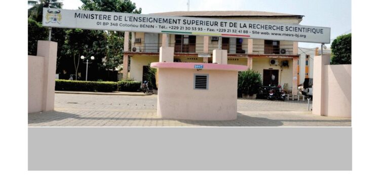 Enseignement supérieur au Bénin : le gouvernement mise sur le télé-enseignement